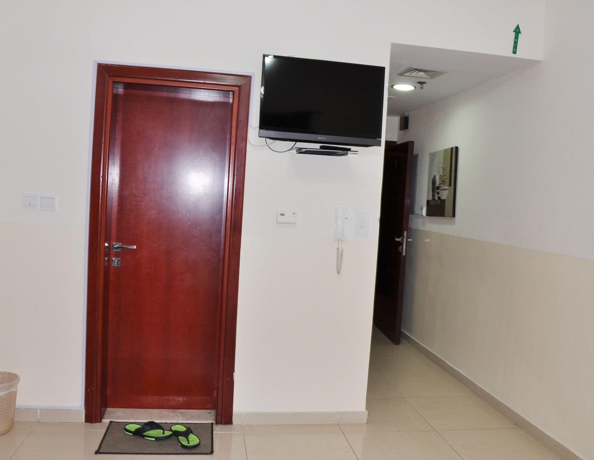 Africana Hotel Dubai Esterno foto